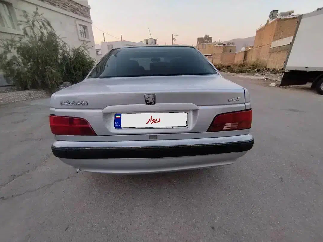 پارس مدل۸۴بنزینی|خودرو سواری و وانت|شیراز, شهرک مهرگان|دیوار