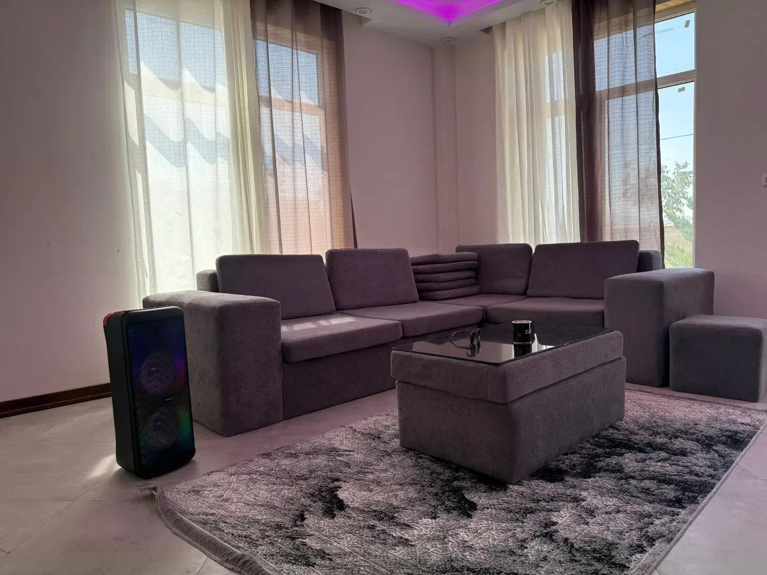 اجاره ویلا  روزانه سه خواب رودهن مهرآباد|اجارهٔ کوتاه‌مدت ویلا و باغ|رودهن, |دیوار