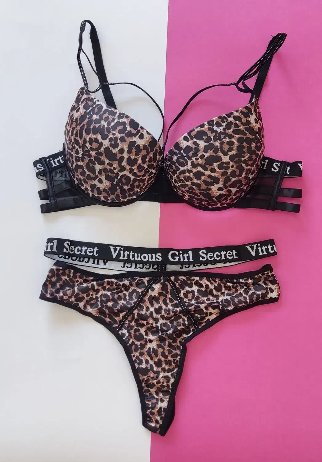 به مناسبت روز زن یکی بخر دوتا ببر|لباس|پردیس, فاز ۸|دیوار