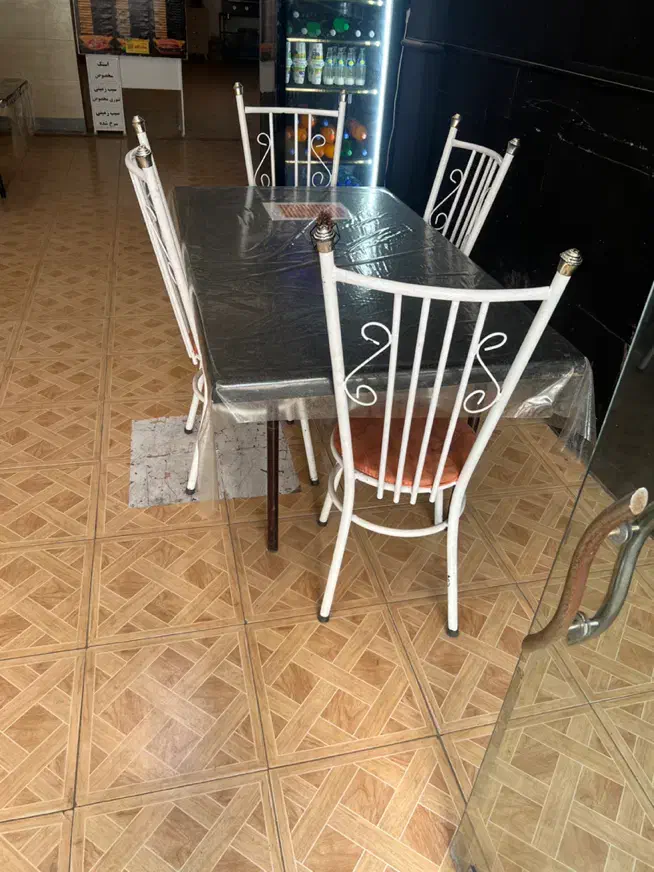 واگذاری فسفود در جای پر رفت امد بناب|اجارهٔ مغازه و غرفه|بناب, |دیوار