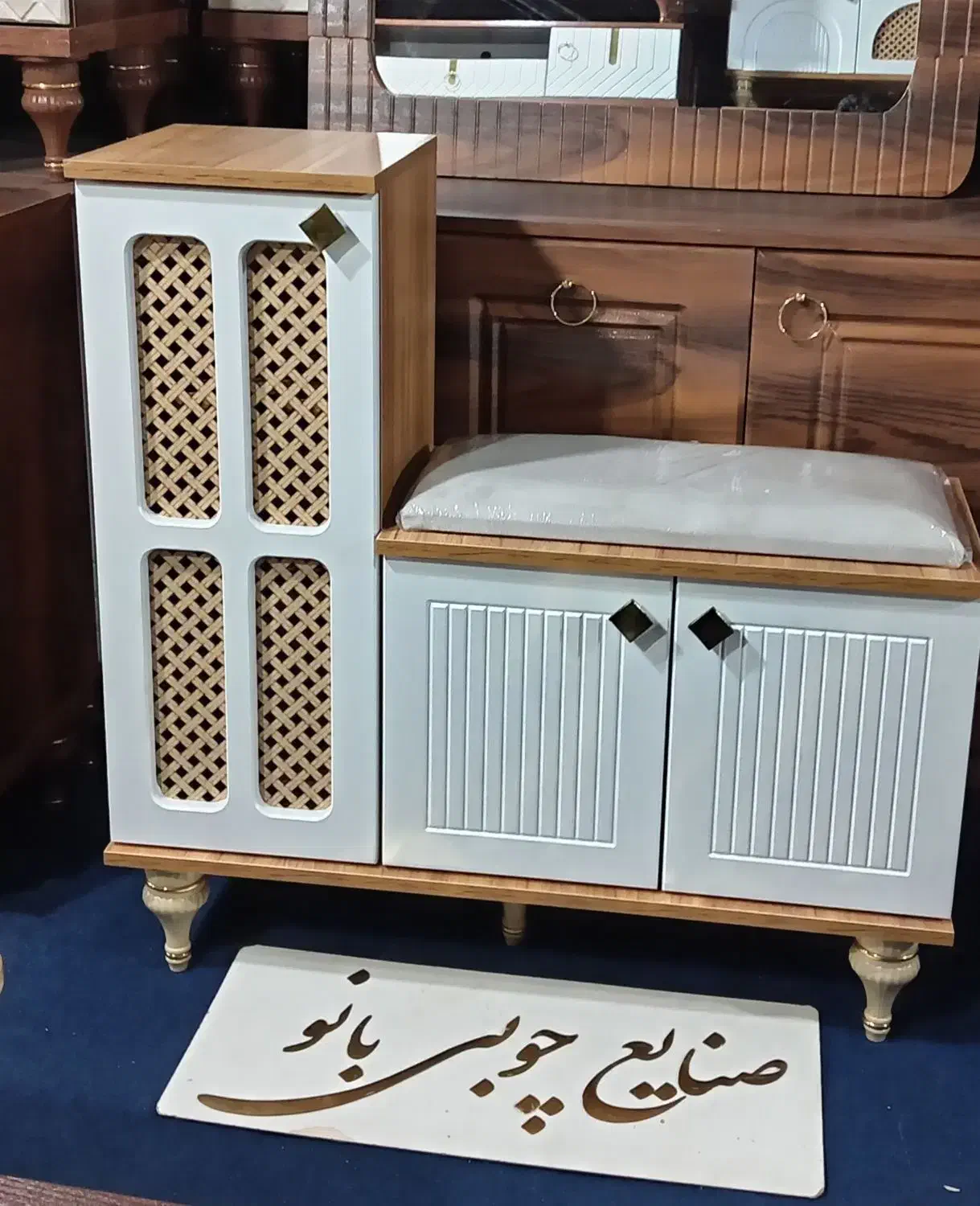 جاکفشی نشیمن دار جادار جا کفشی مقاوم ضدخش زیبا|جاکفشی، کمد، دراور|قم, قلعه کامکار|دیوار