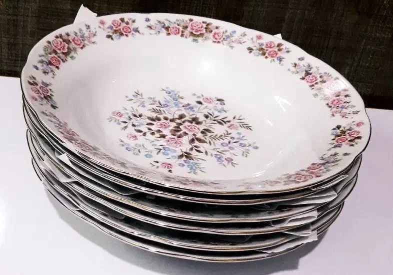 سرویس چینی قدیمی|ظروف سرو و پذیرایی|رشت, خبرنگار|دیوار