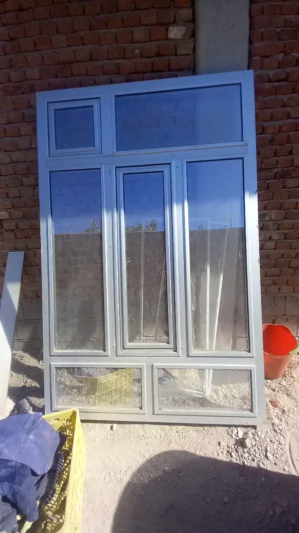 درب وپنجره|مصالح و تجهیزات ساختمان|ملکان, |دیوار