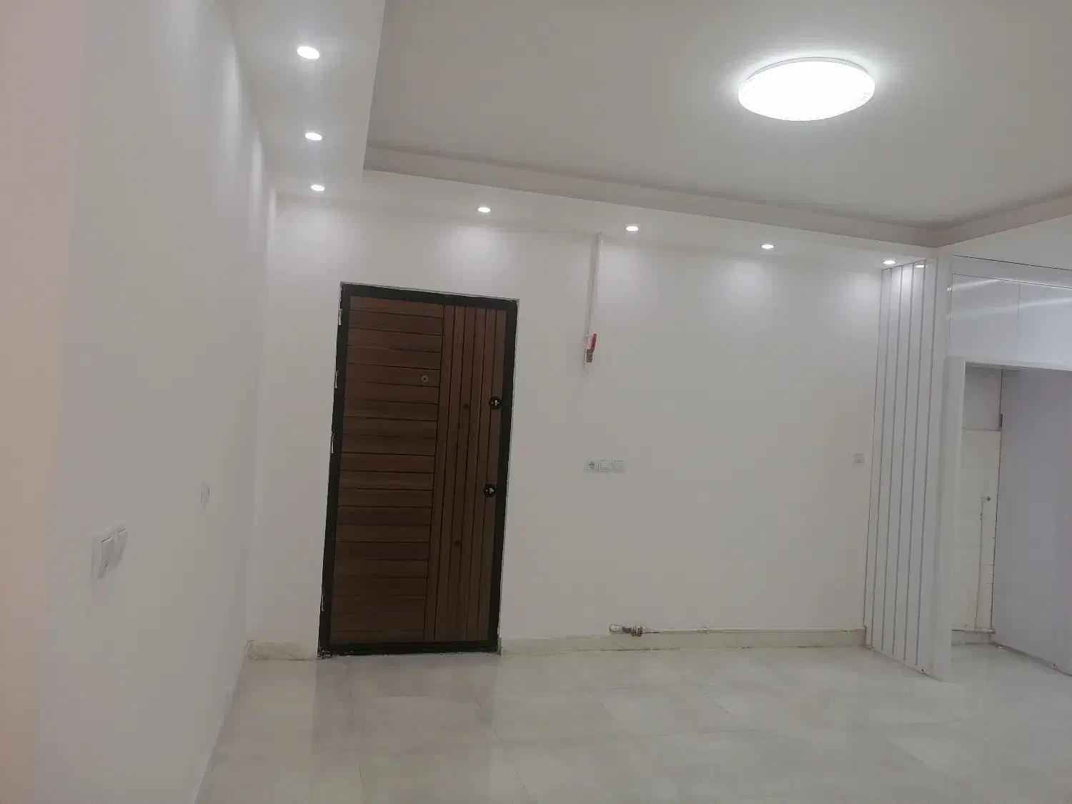 مجتمع گلستان بهاران ۴/۱۹ طبقه دوم|فروش آپارتمان|سنندج, |دیوار