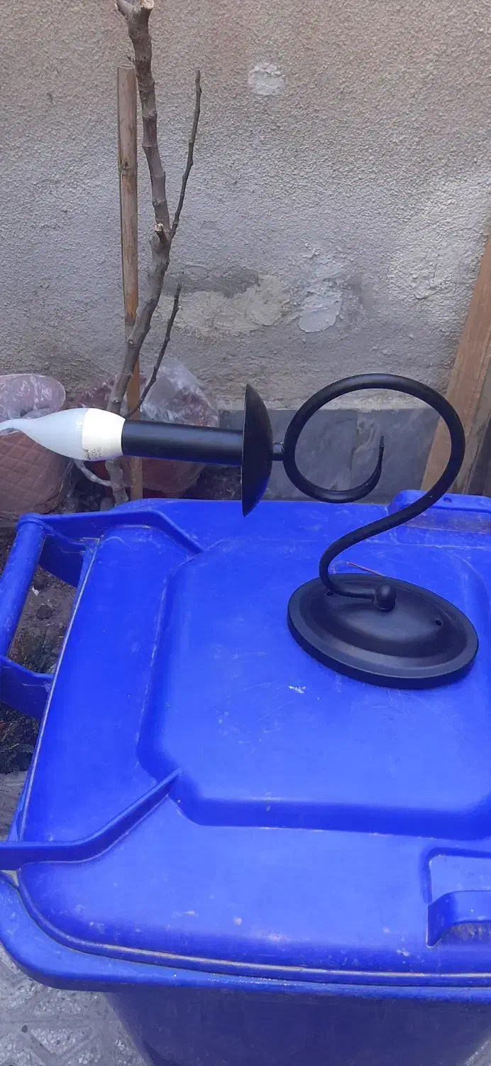 چراغ دیواری  سه عدد فلزی|لامپ و چراغ|خرم‌آباد, |دیوار