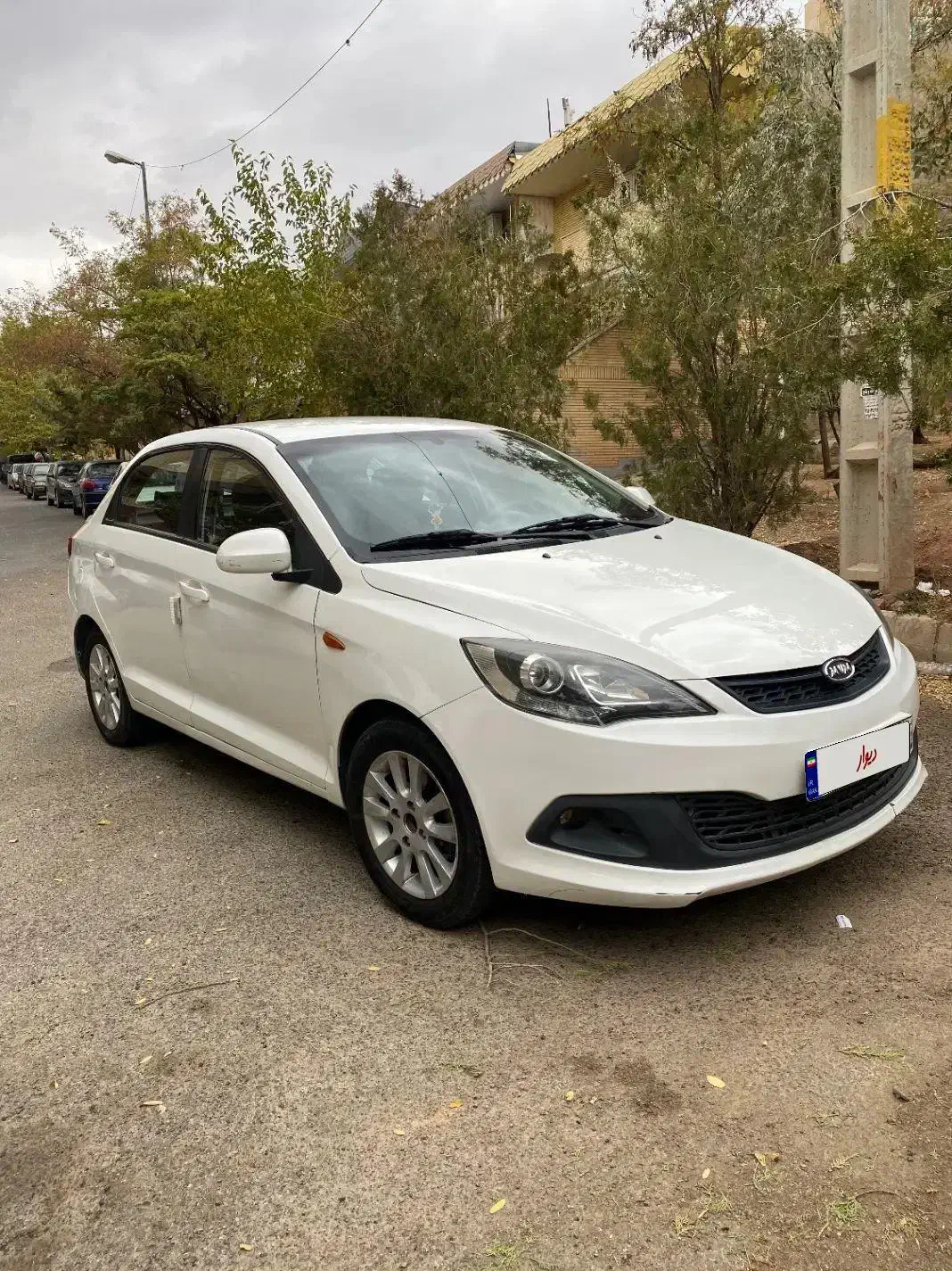 ام وی ام ۳۱۵ صندوق دار سفید|خودرو سواری و وانت|تبریز, |دیوار