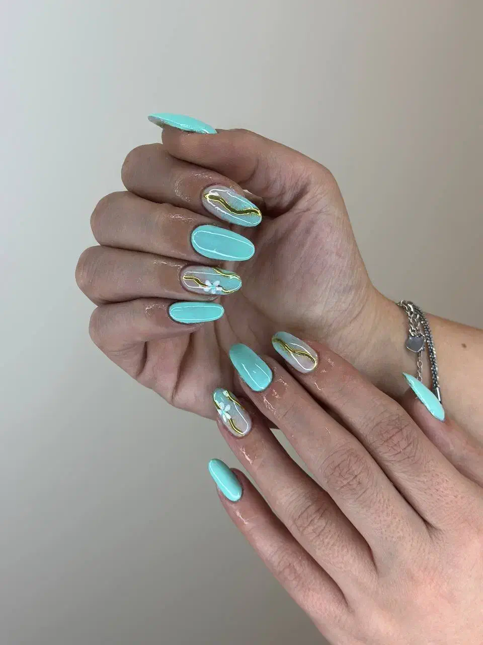 کاشت ناخن ۲۵۰|خدمات آرایشگری و زیبایی|بروجرد, |دیوار