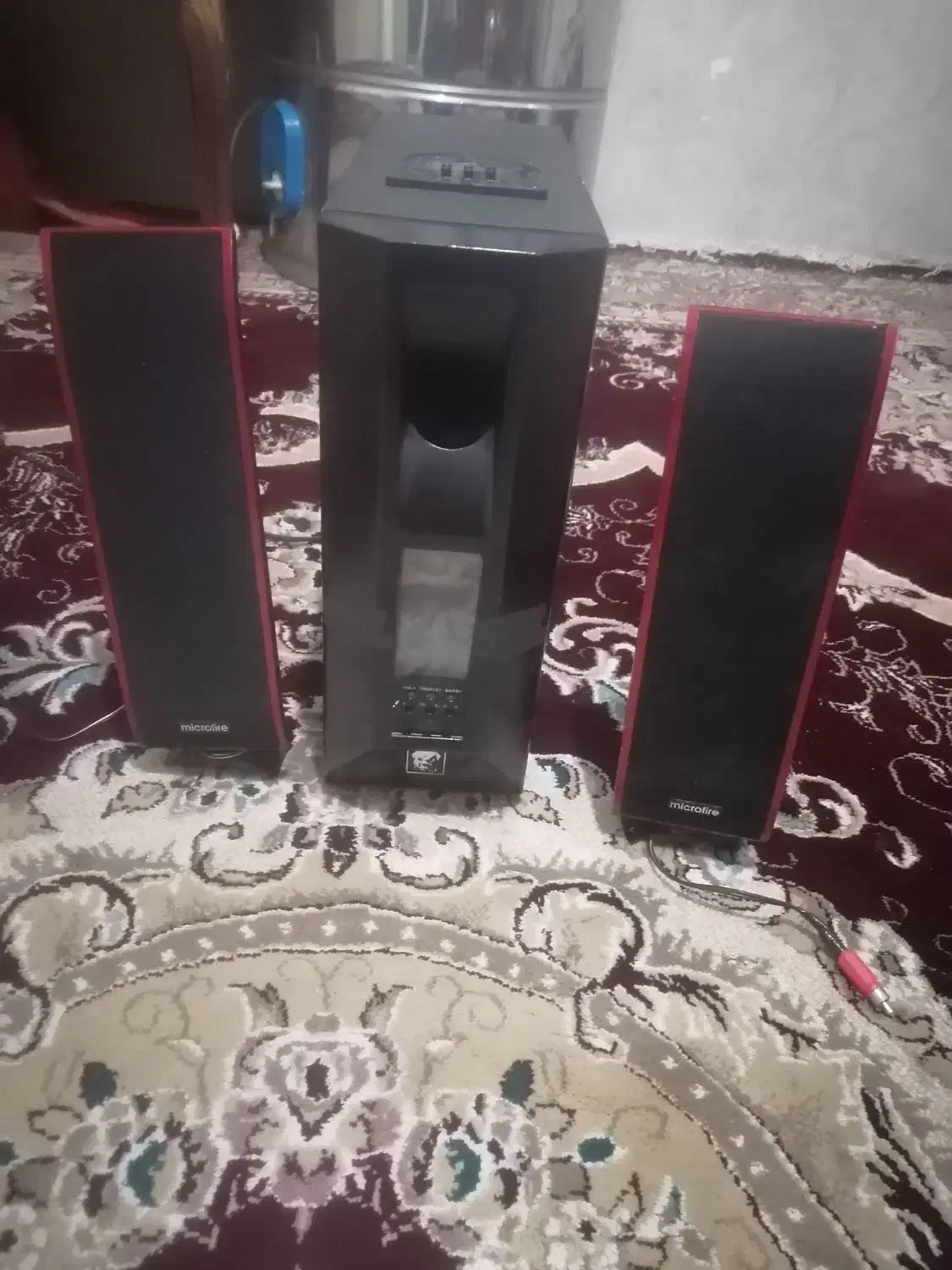 اسپیکر|سیستم صوتی خانگی|گلبهار, شهر جدید گلبهار|دیوار