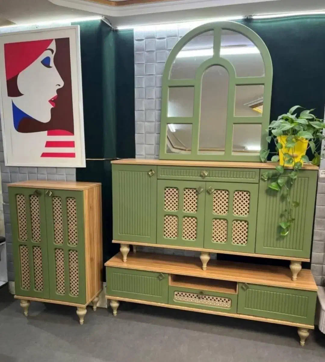 تخفیف روز مادر،آیینه و کنسول و میز تی وی کد۴۳۴۴۴|بوفه، ویترین، کنسول|همدان, |دیوار