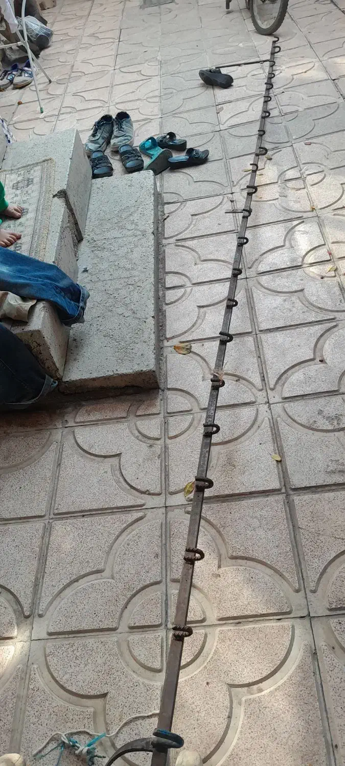 قناره آهنی سه در چهار|عمده‌فروشی|خوی, |دیوار