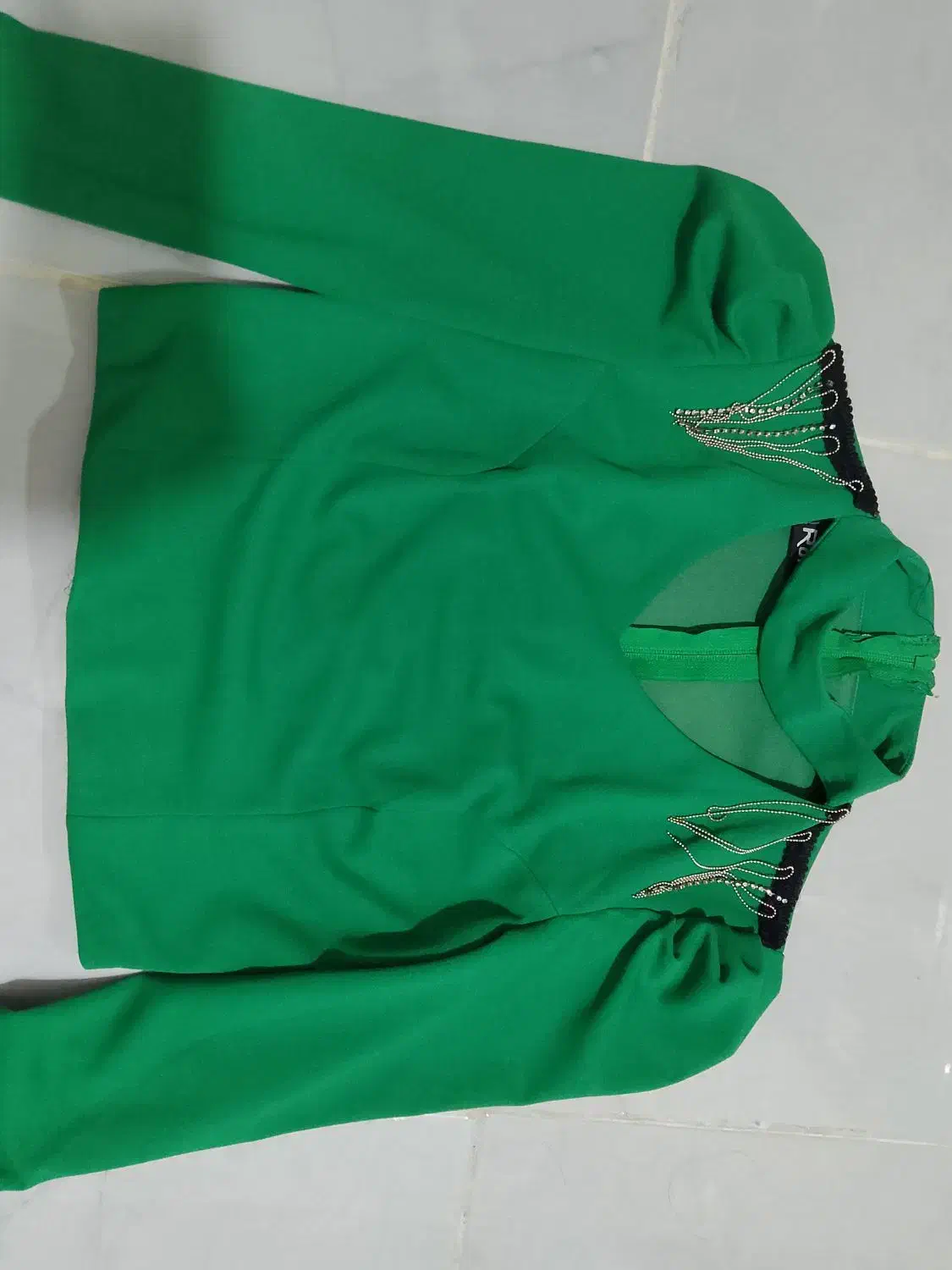 شومیز سبز شب یلدا|لباس|نیشابور, گنبد سبز|دیوار