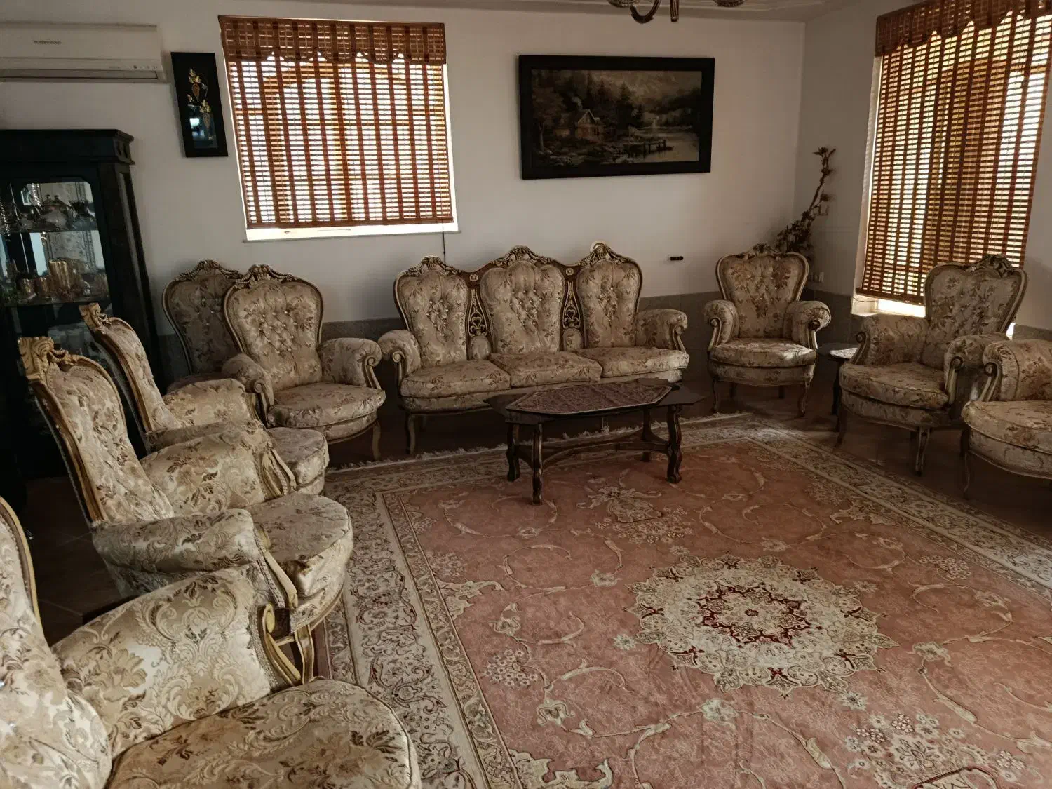 مبل سلطنتی ۹ نفره|مبلمان خانگی و میز عسلی|جهرم, |دیوار