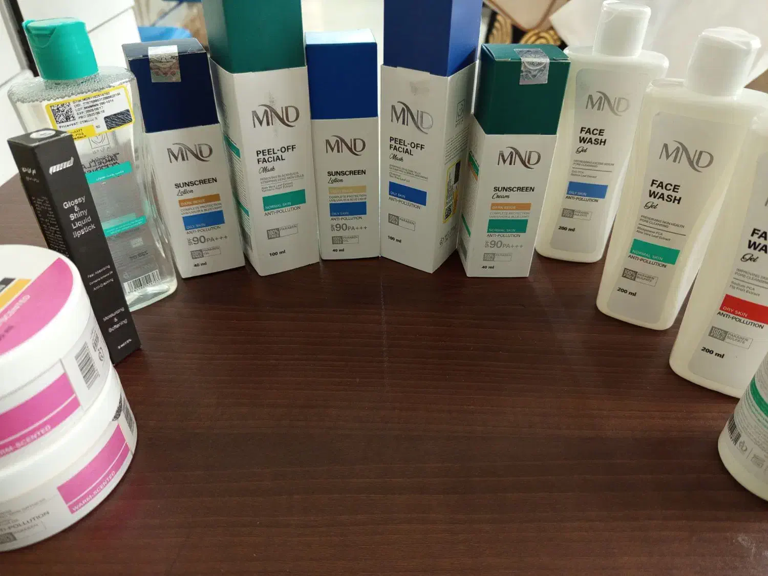 عرضه کننده برند محصولات نفیس  برند ام ان دی ...|آرایشی، بهداشتی، درمانی|کنگاور, |دیوار