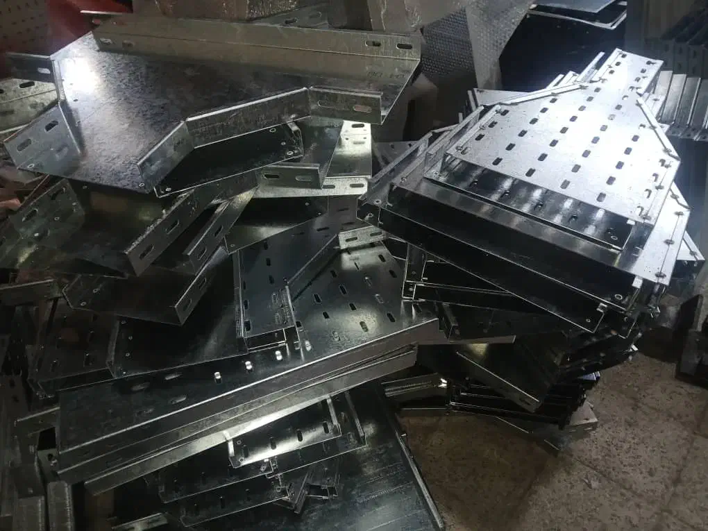 سینی کابل و نردبان کابل و متعلقات|مصالح و تجهیزات ساختمان|پردیس, سیاه سنگ|دیوار