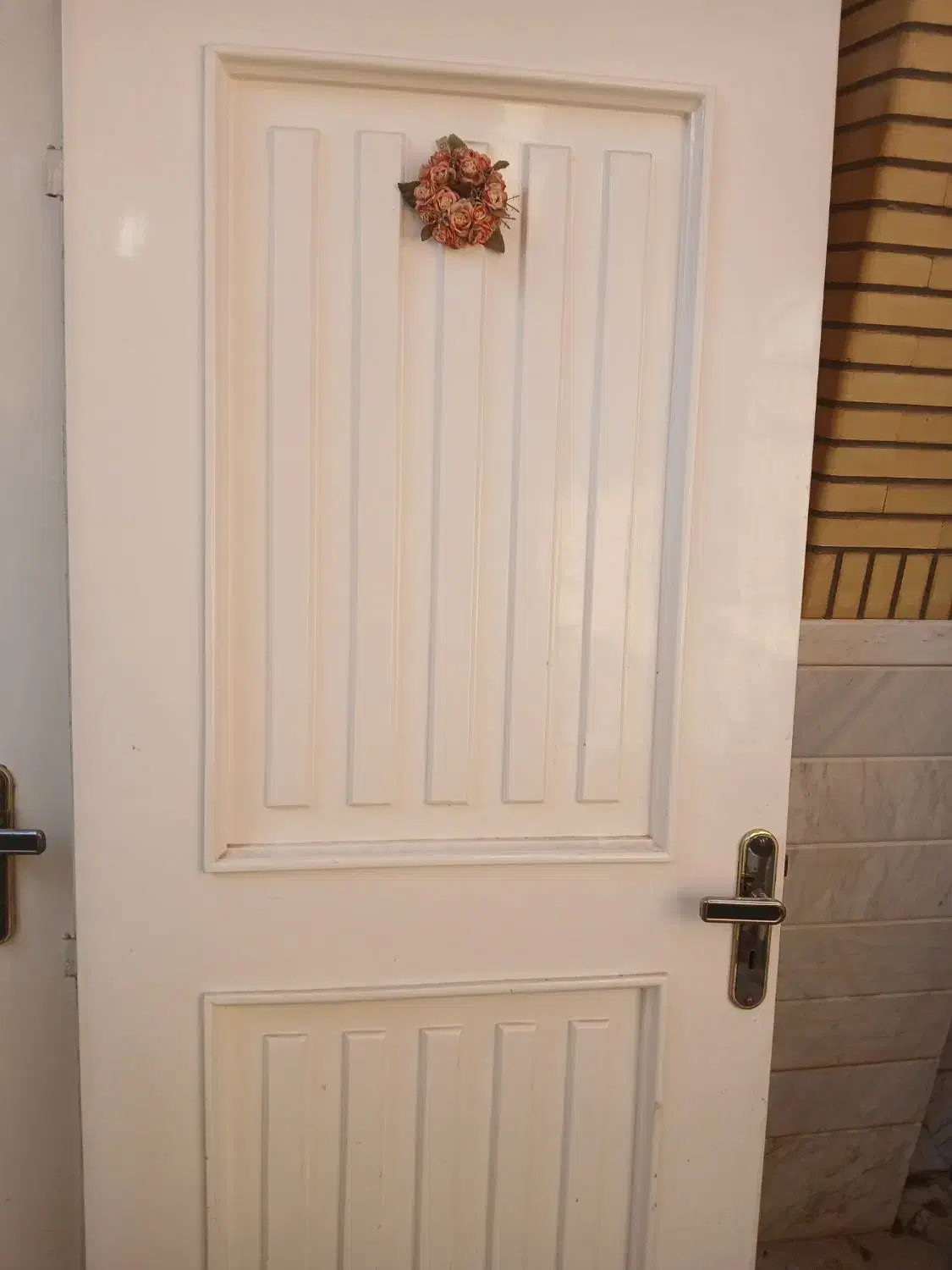 درب چوبی|مصالح و تجهیزات ساختمان|قم, زنبیل آباد|دیوار