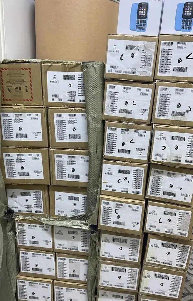 پخش انواع گوشی ساده (زاهدان ) سامسونگ PK|موبایل|کرمان, |دیوار