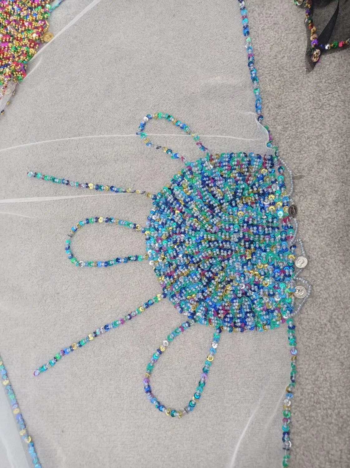 بافنده گه...ر.ک|صنایع دستی و سایر لوازم تزئینی|مریوان, |دیوار