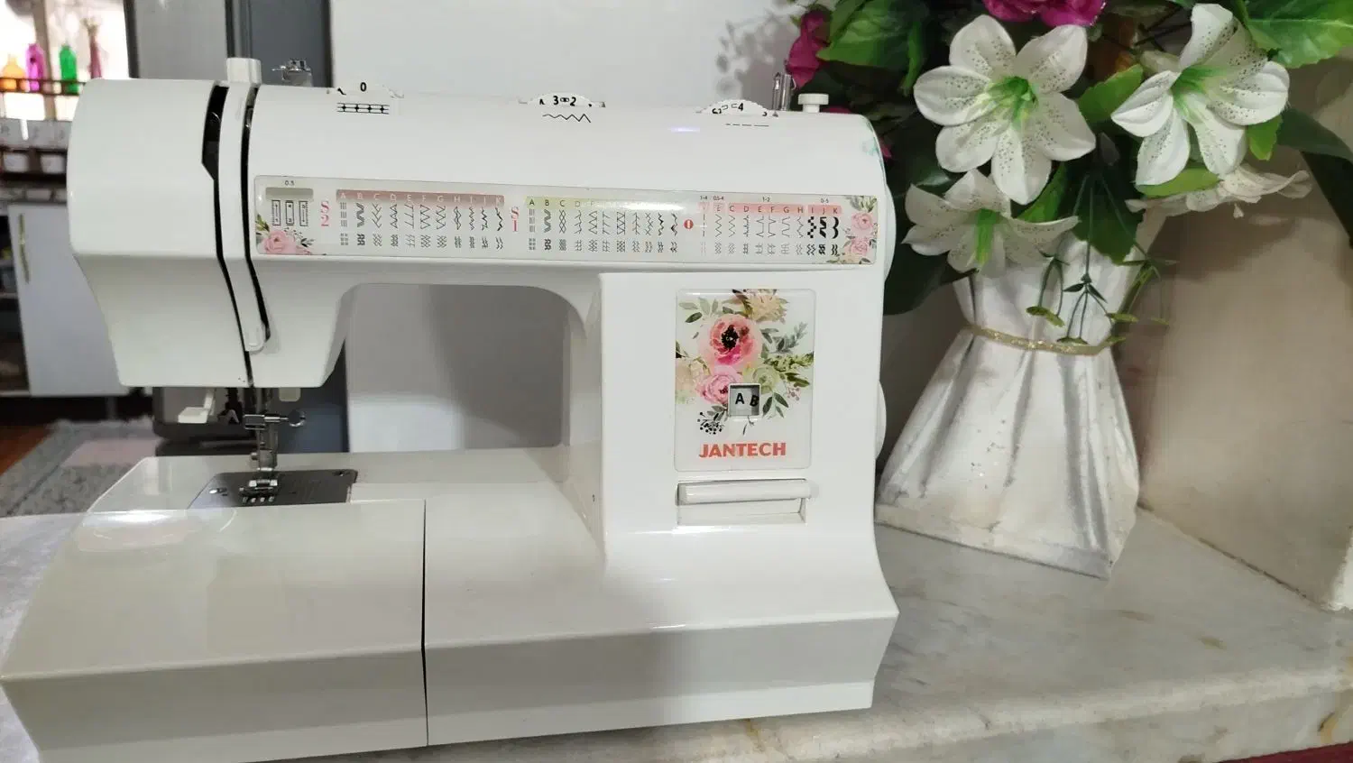 چرخ خیاطی با میزش|چرخ خیاطی و ریسندگی|پاکدشت, پاکدشت (مامازند)|دیوار