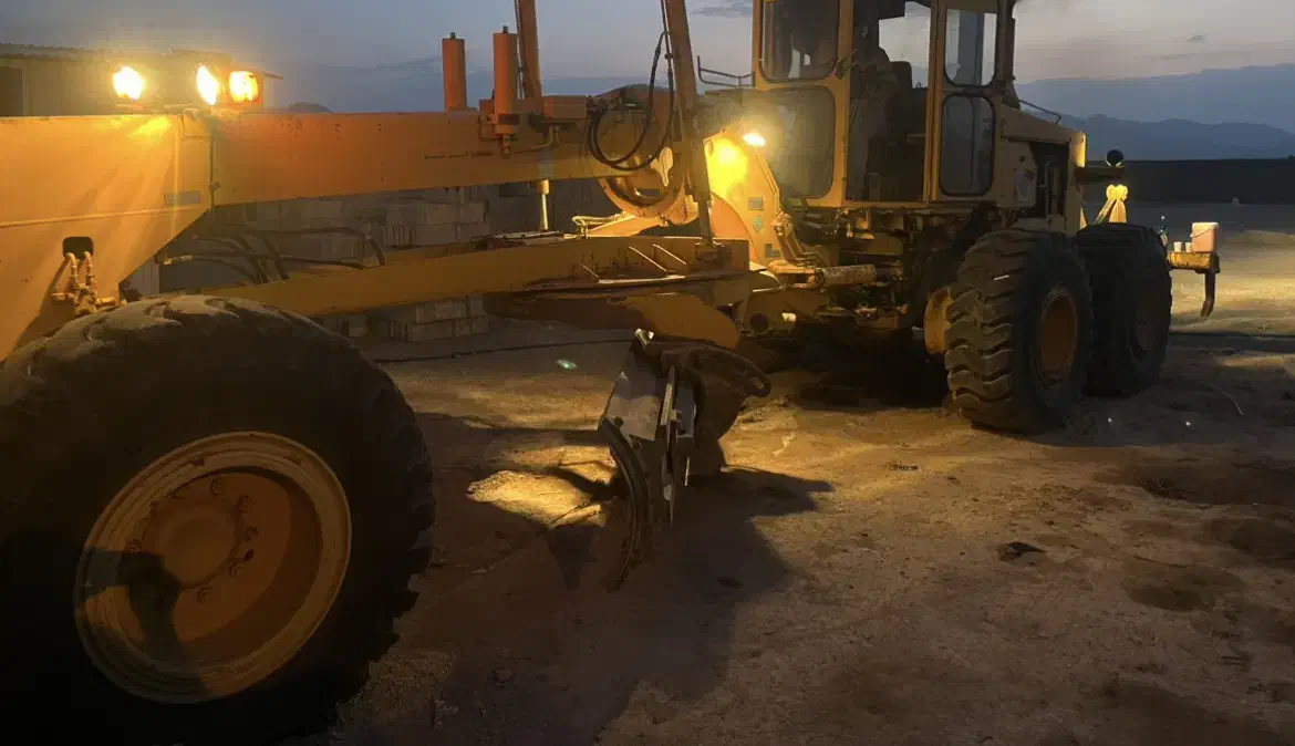 گریدر 705A4|خدمات حمل و نقل|کرمان, |دیوار