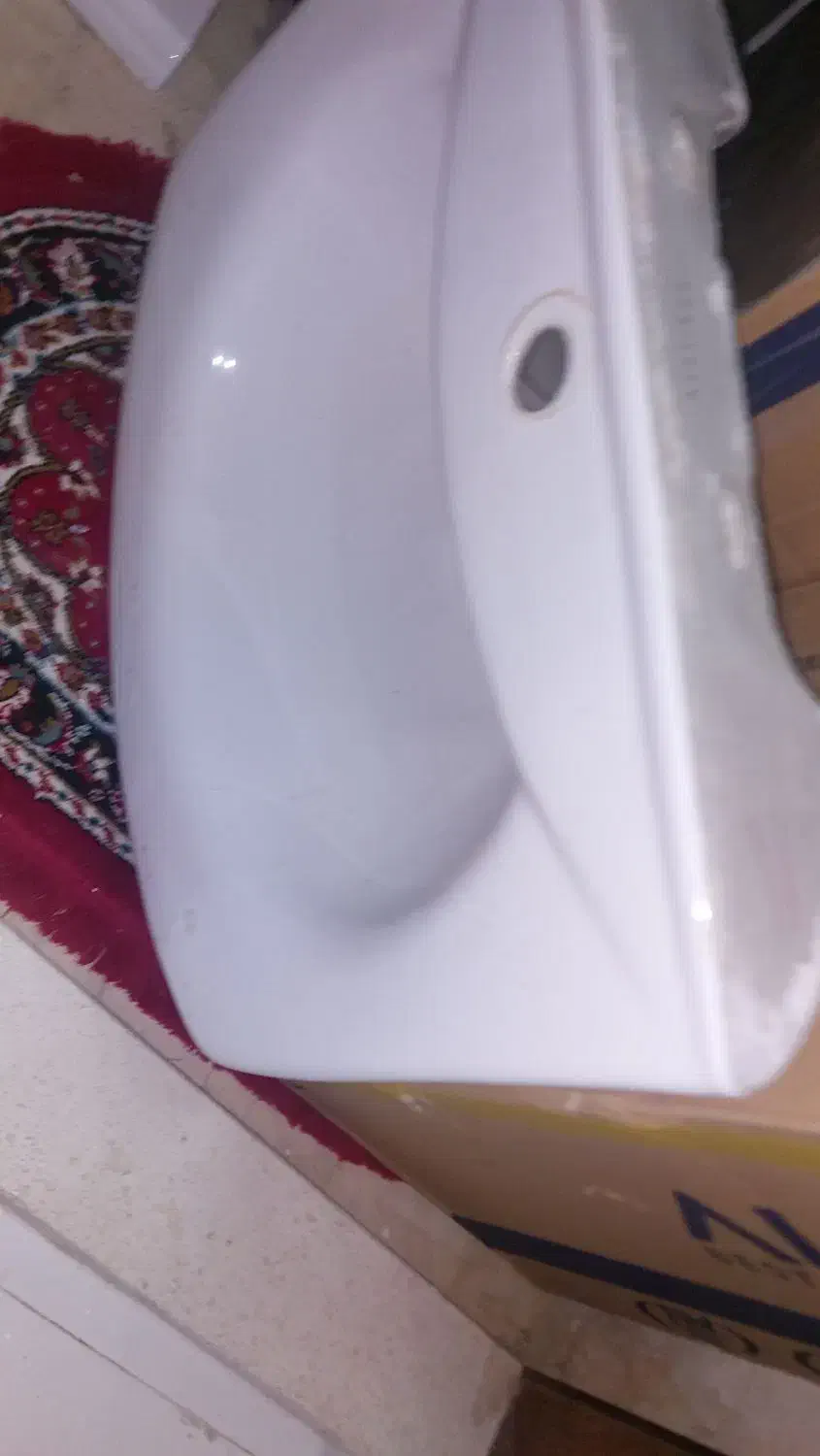 روشویی باپایه|لوازم سرویس بهداشتی|برخوار, |دیوار