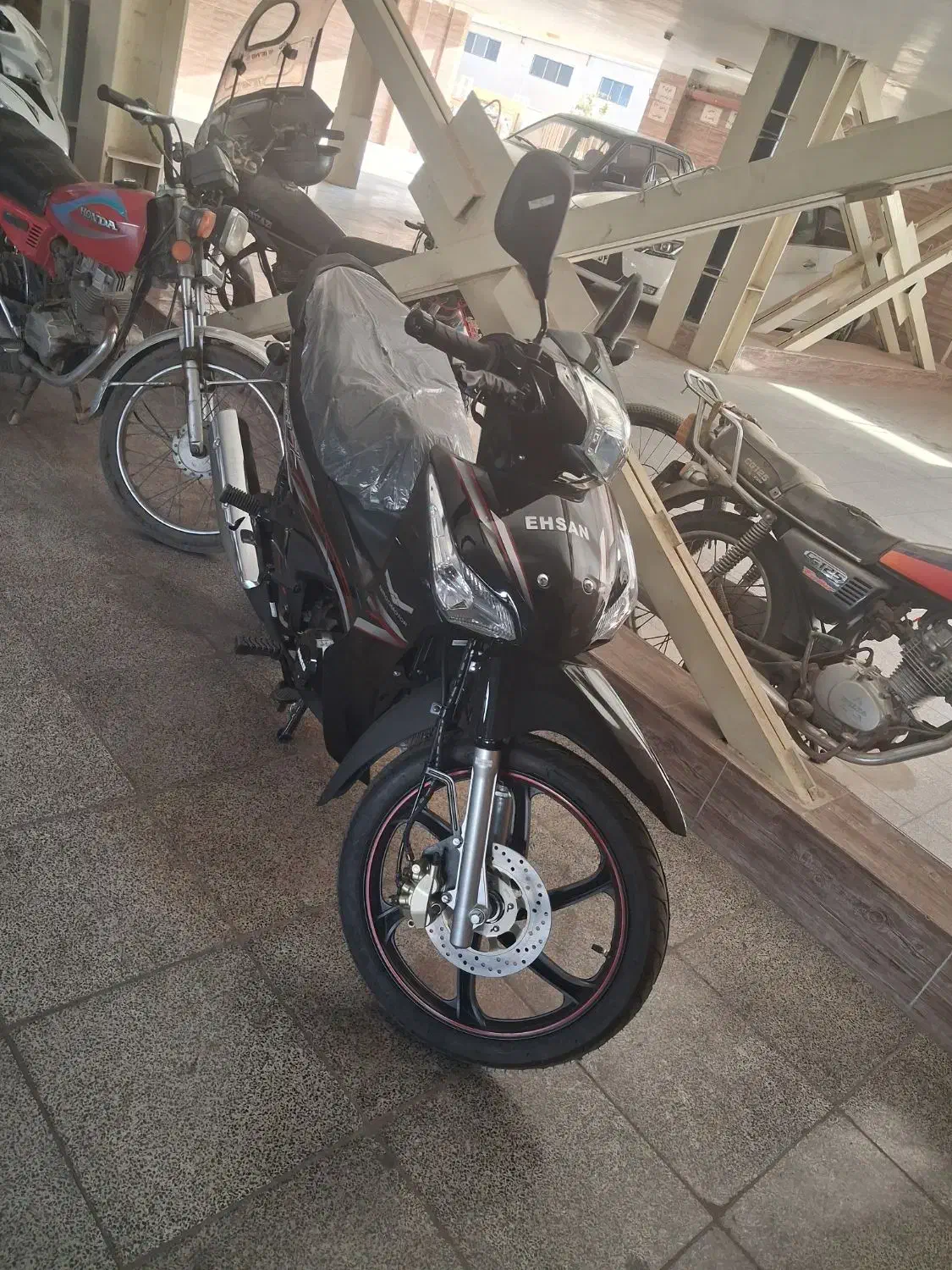 بی کلاچ احسان. صفرکیلومتر.|موتورسیکلت|یزد, |دیوار