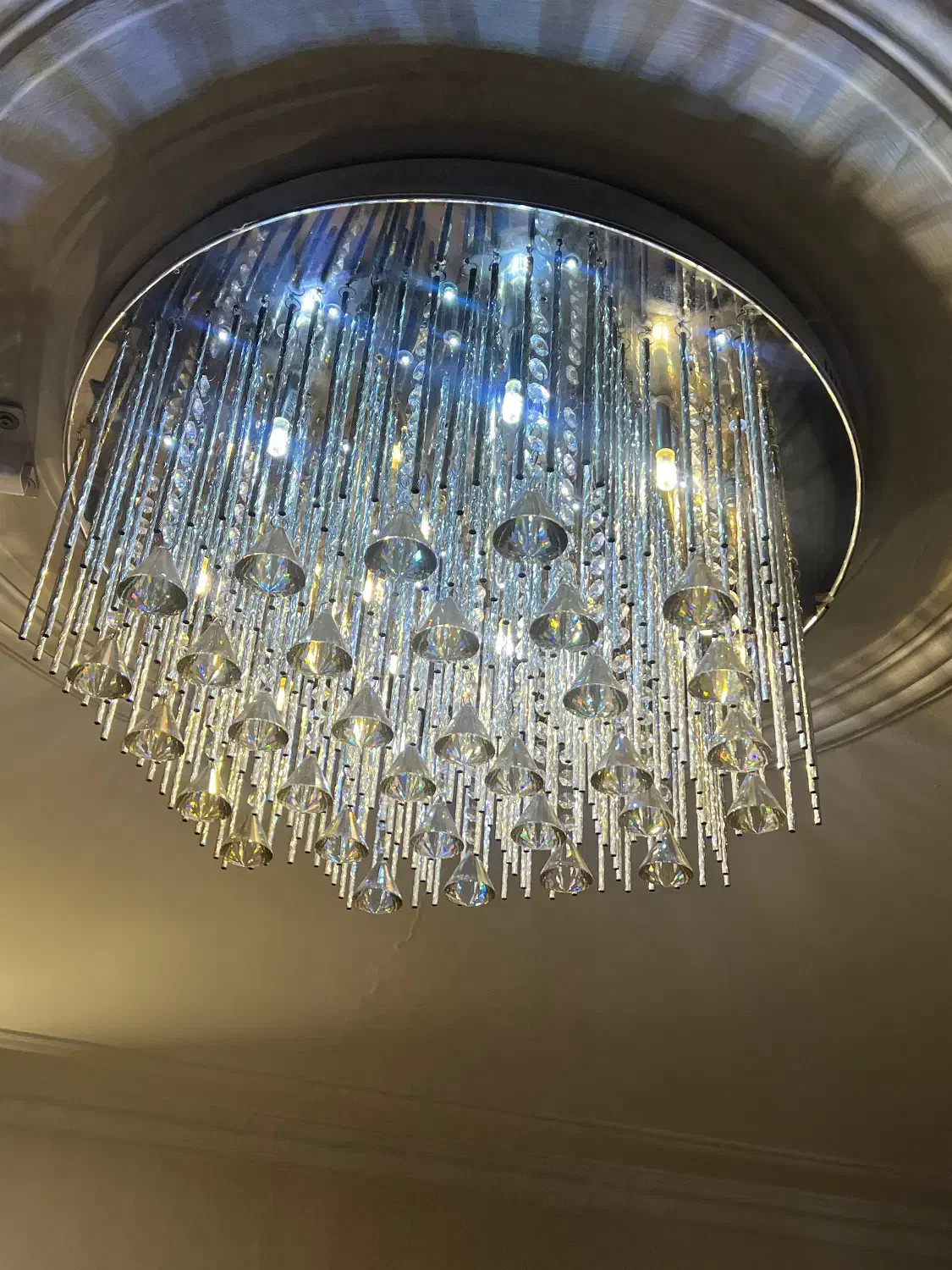 لوستر سقفی کنترلی|لوستر و چراغ آویز|تهران, سلسبیل شمالی|دیوار