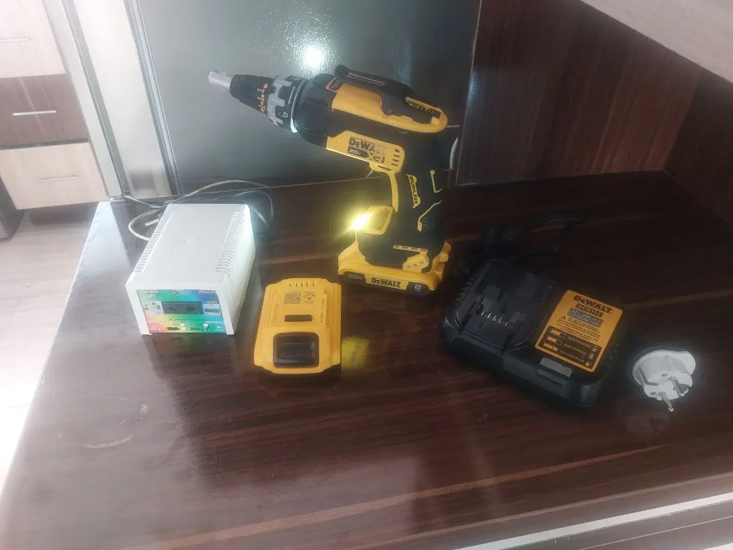 اسکروگان دیوالت اصلی|ابزارآلات|مشهد, الهیه|دیوار