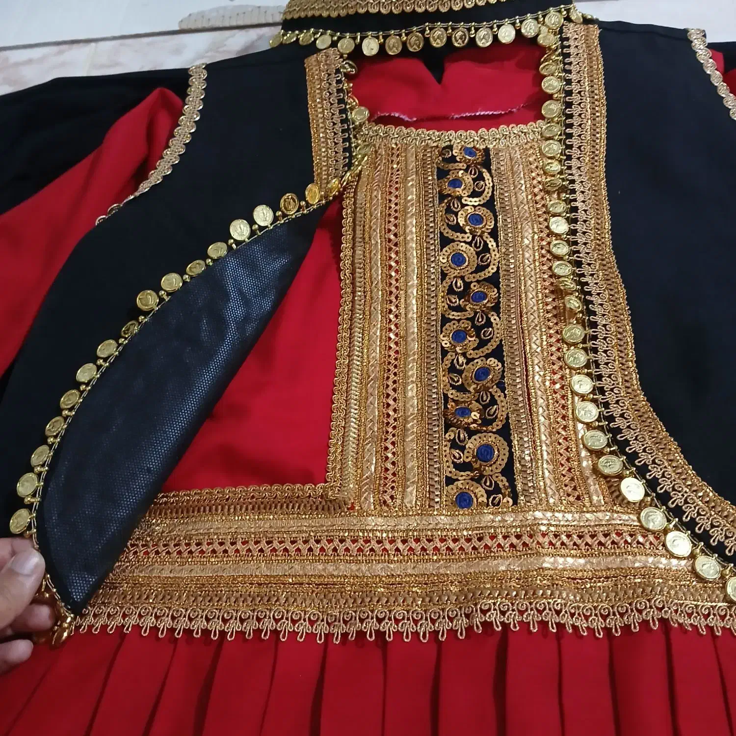 لباس محلی|لباس|لاهیجان, آهندان|دیوار