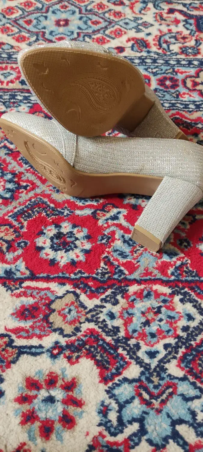 دو عدد کفش مجلسی زنانه شماره 38|کیف، کفش، کمربند|رشت, حافظ آباد|دیوار