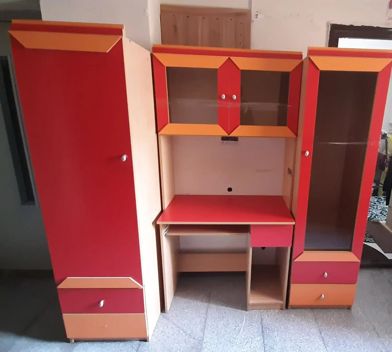 کمد|جاکفشی، کمد، دراور|پرند, فاز ۵|دیوار