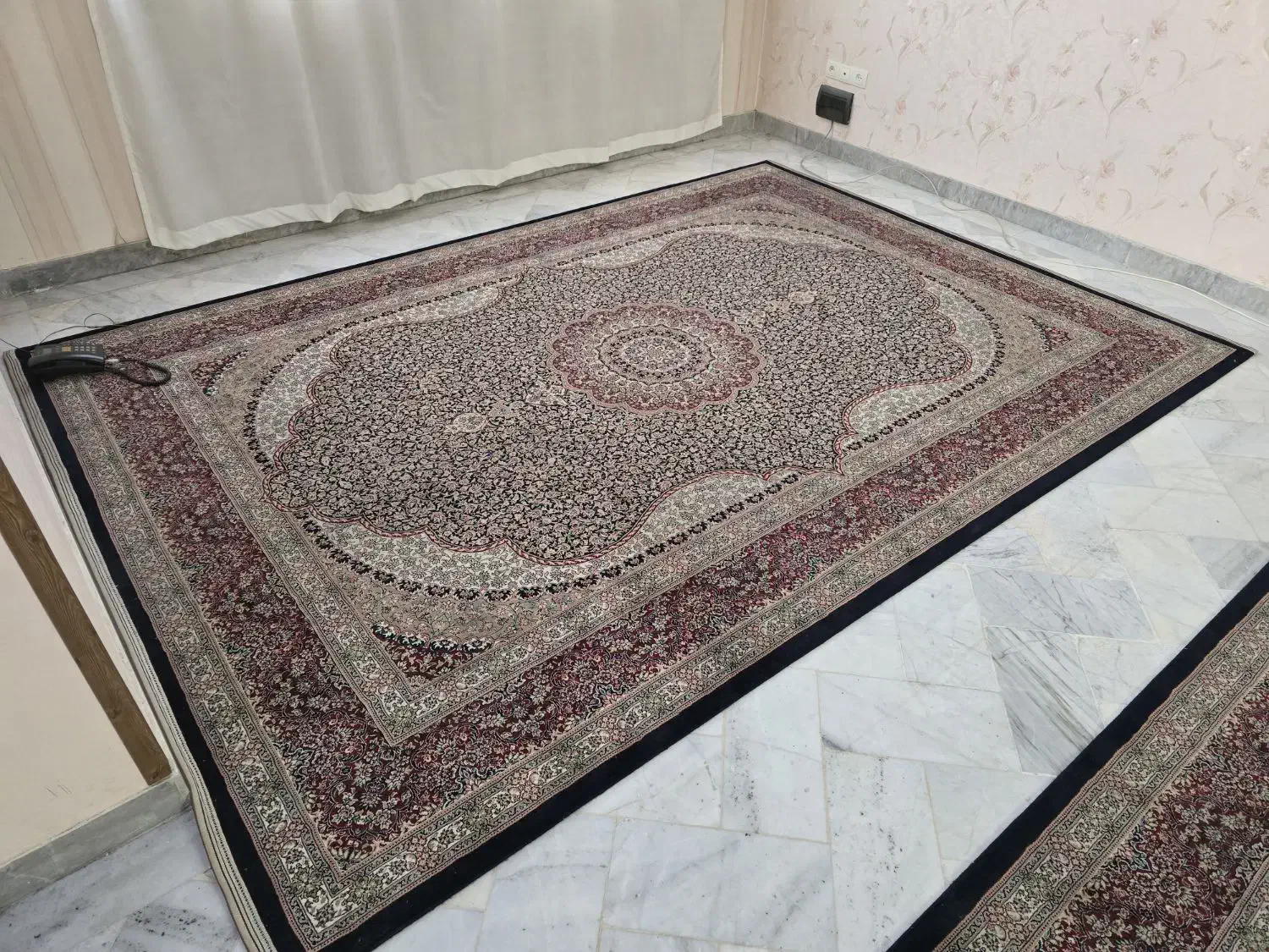دو عدد فرش ۹ متری لاکی زمرد مشهد|فرش|تهران, استاد معین|دیوار