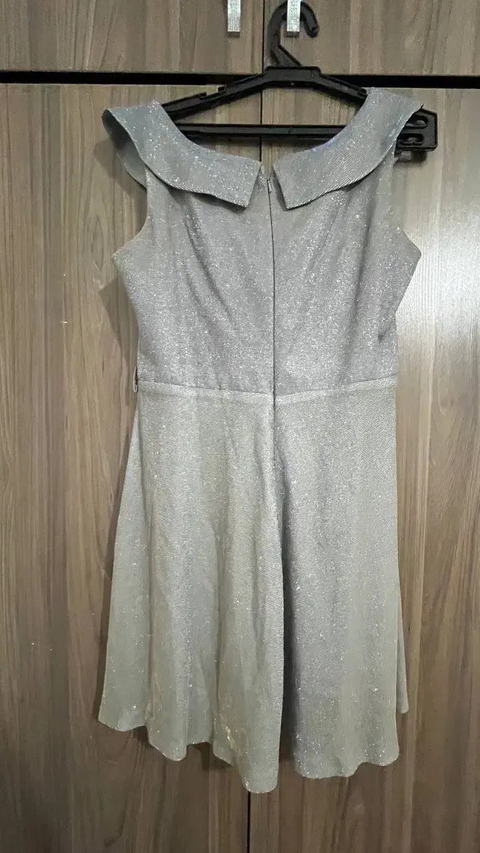 لباس مجلسی|لباس|گتوند, |دیوار