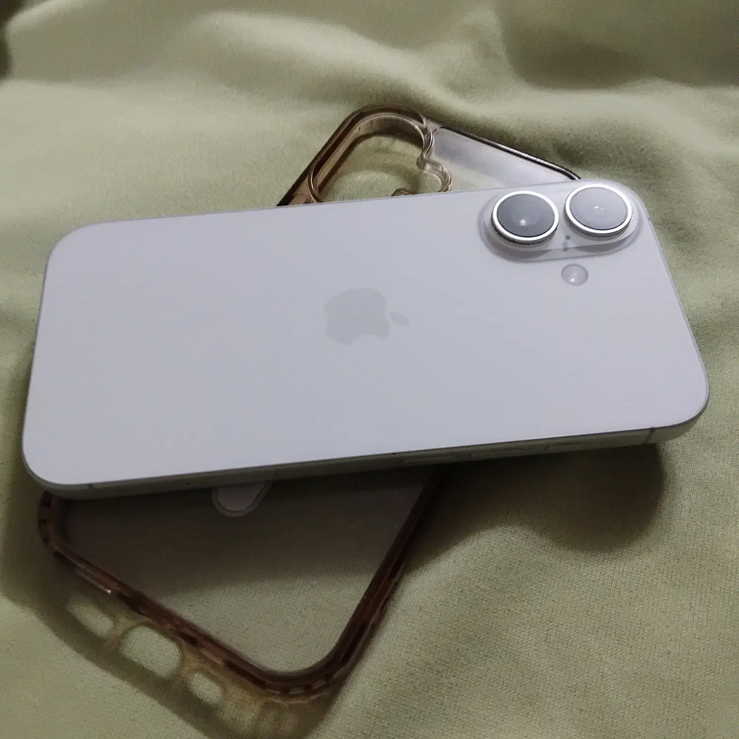 آیفون ۱۶ نرمال|موبایل|تربت‌حیدریه, مظفریه|دیوار