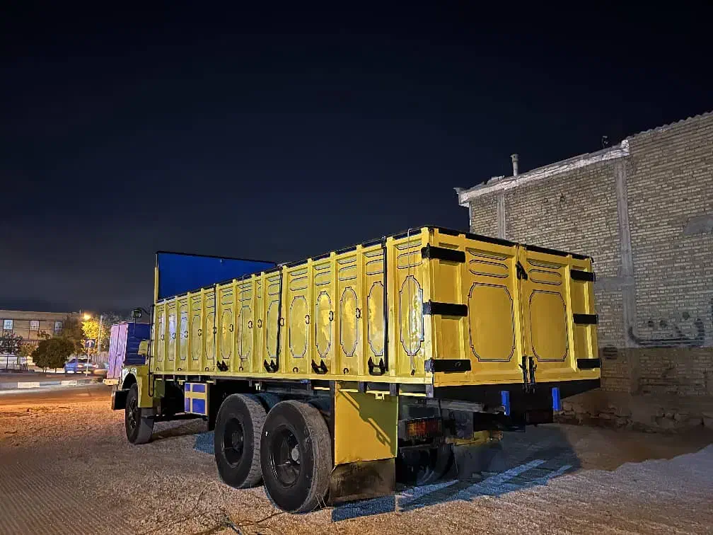 ولوو دهچرخ باری|خودرو سنگین|مرودشت, بیست متری بیمارستان|دیوار