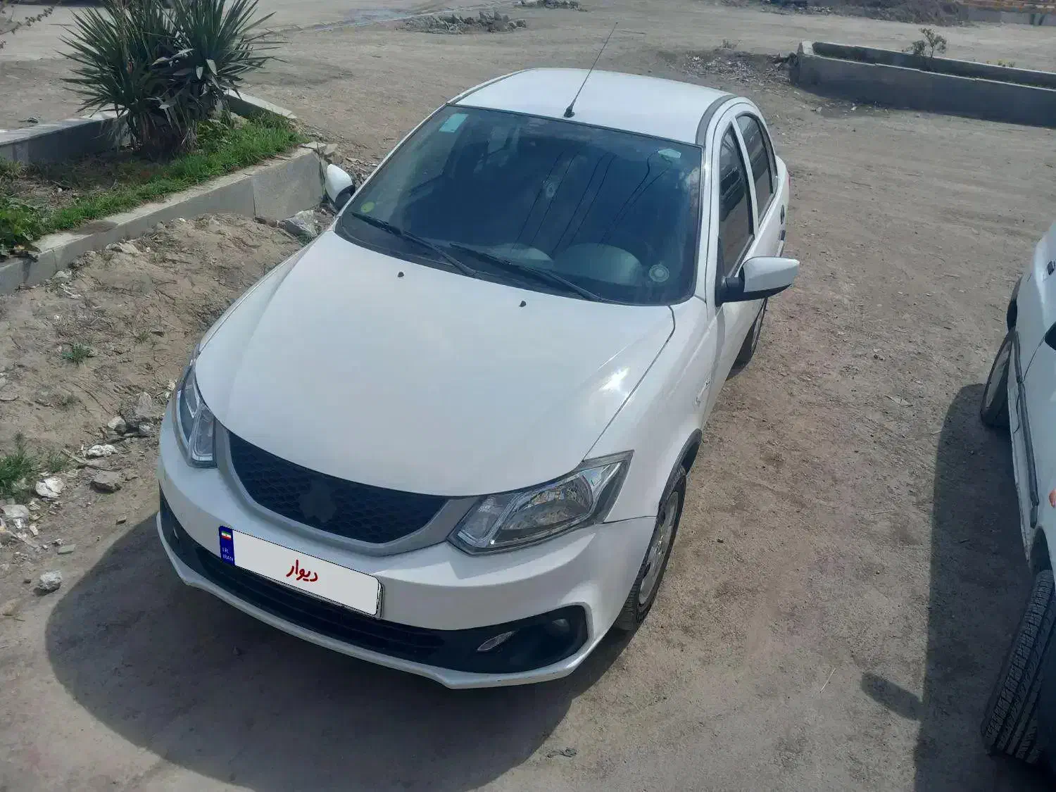 ساینا|خودرو سواری و وانت|مشهد, انقلاب|دیوار