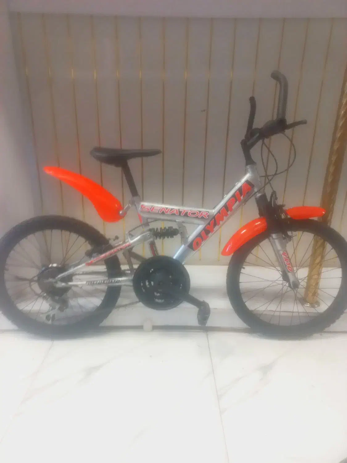 دوچرخه ۲۰ دنده ای کمک دار حرفه ای تمیز تمیز سالم|دوچرخه، اسکیت، اسکوتر|قم, شاه ابراهیم|دیوار