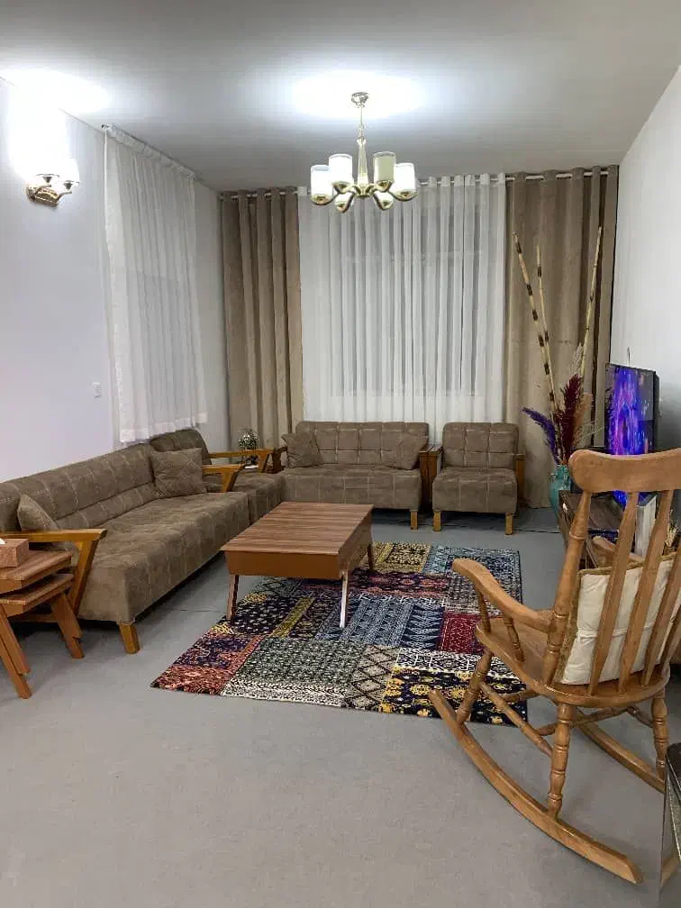 اجاره خانه در خیابان معلم کوچه اندیشه دوازده|اجارهٔ خانه و ویلا|تاکستان, |دیوار