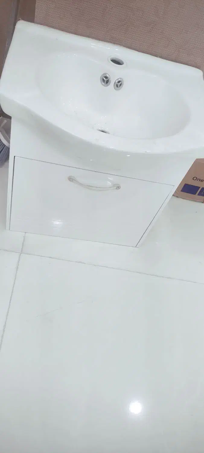 دوعدد روشویی نو|لوازم سرویس بهداشتی|اندیشه, اندیشه فاز ۱|دیوار