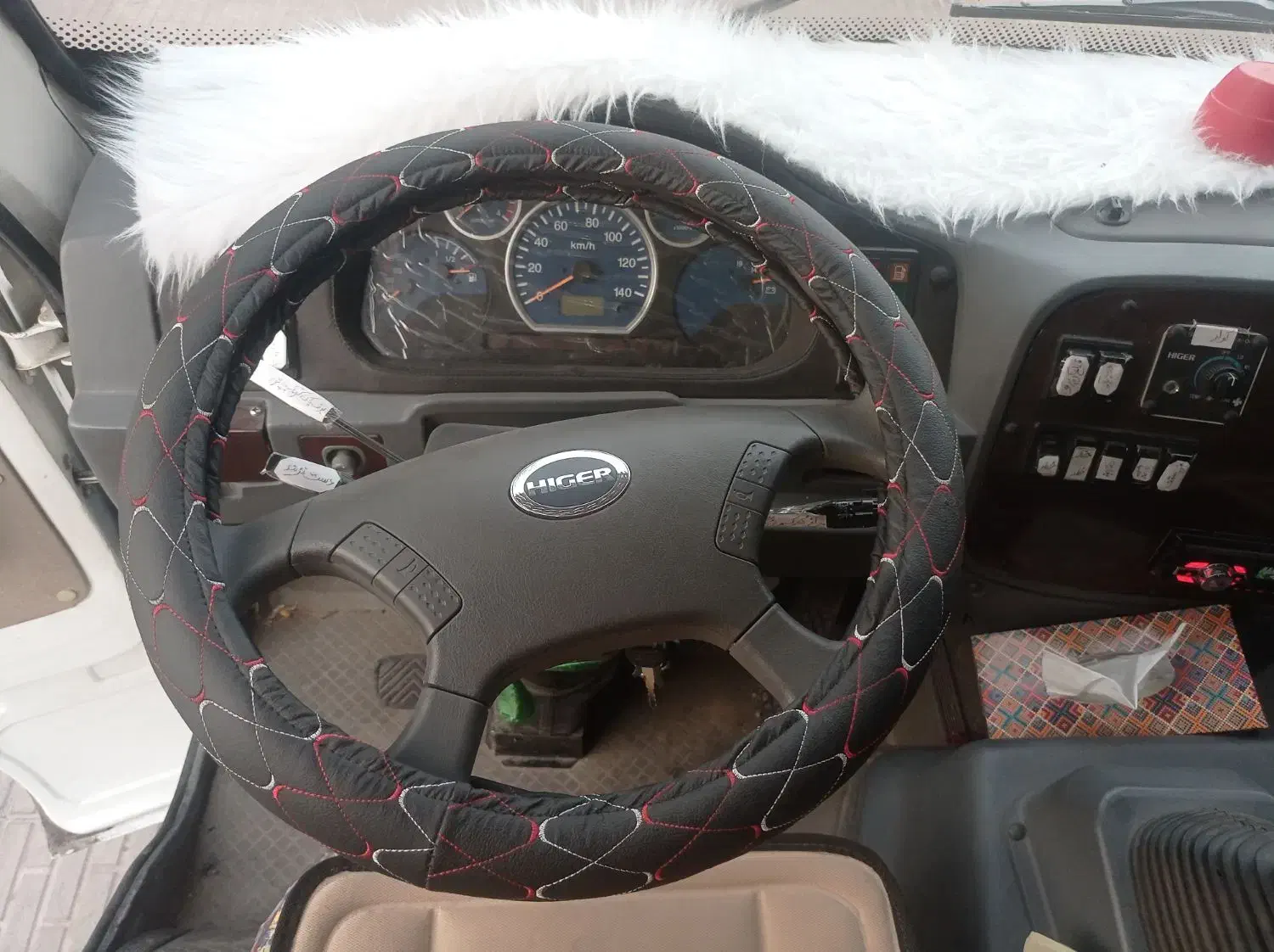 مینیبوس آکیا|خودرو سنگین|نرماشیر, |دیوار