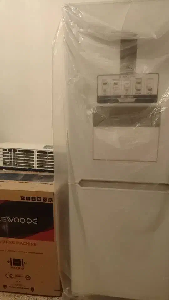 فروش یخچال و لباس شویی|یخچال و فریزر|دهدشت, |دیوار