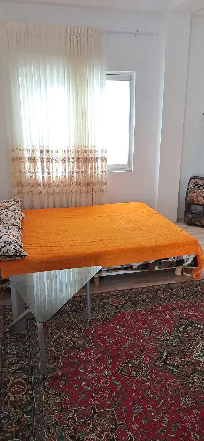 اجاره شبانه ویلا تمیز برای خانواده و استادکاران|اجارهٔ کوتاه‌مدت ویلا و باغ|رویان, |دیوار