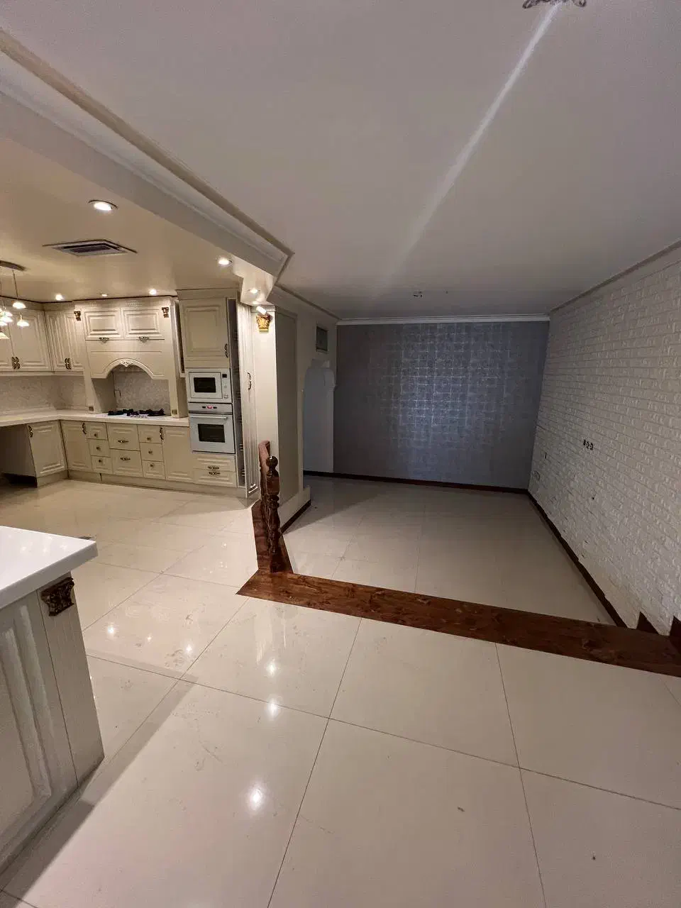 اجاره ۲۰۶ متری میرداماد ۳ خواب