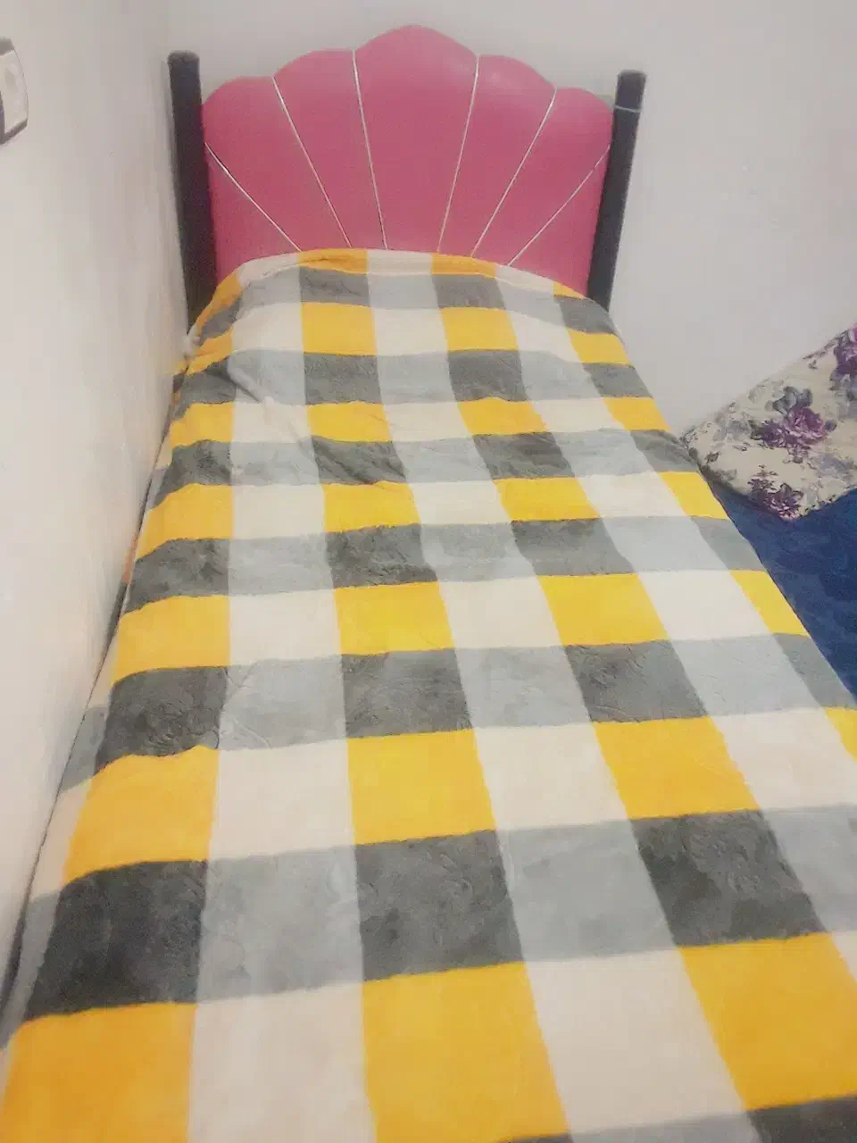 تختخواب یک نفره با تشک|تشک تختخواب|خرمآباد, |دیوار