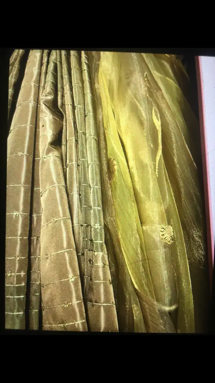 پرده ورانر|پرده، رانر، رومیزی|تهران, قزل قلعه|دیوار