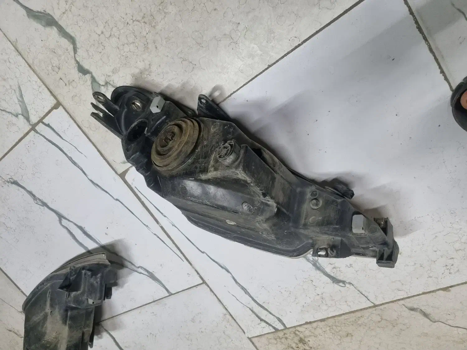 چراغ جلو ۲۰۶ دسته دوم|قطعات یدکی و لوازم جانبی|تربت‌حیدریه, فتح المبین|دیوار