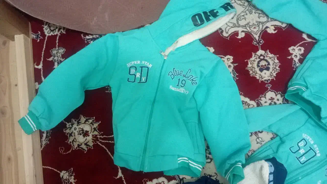 کاپشن تو خز کلاه دار|کفش و لباس بچه|گلبهار, شهر جدید گلبهار|دیوار