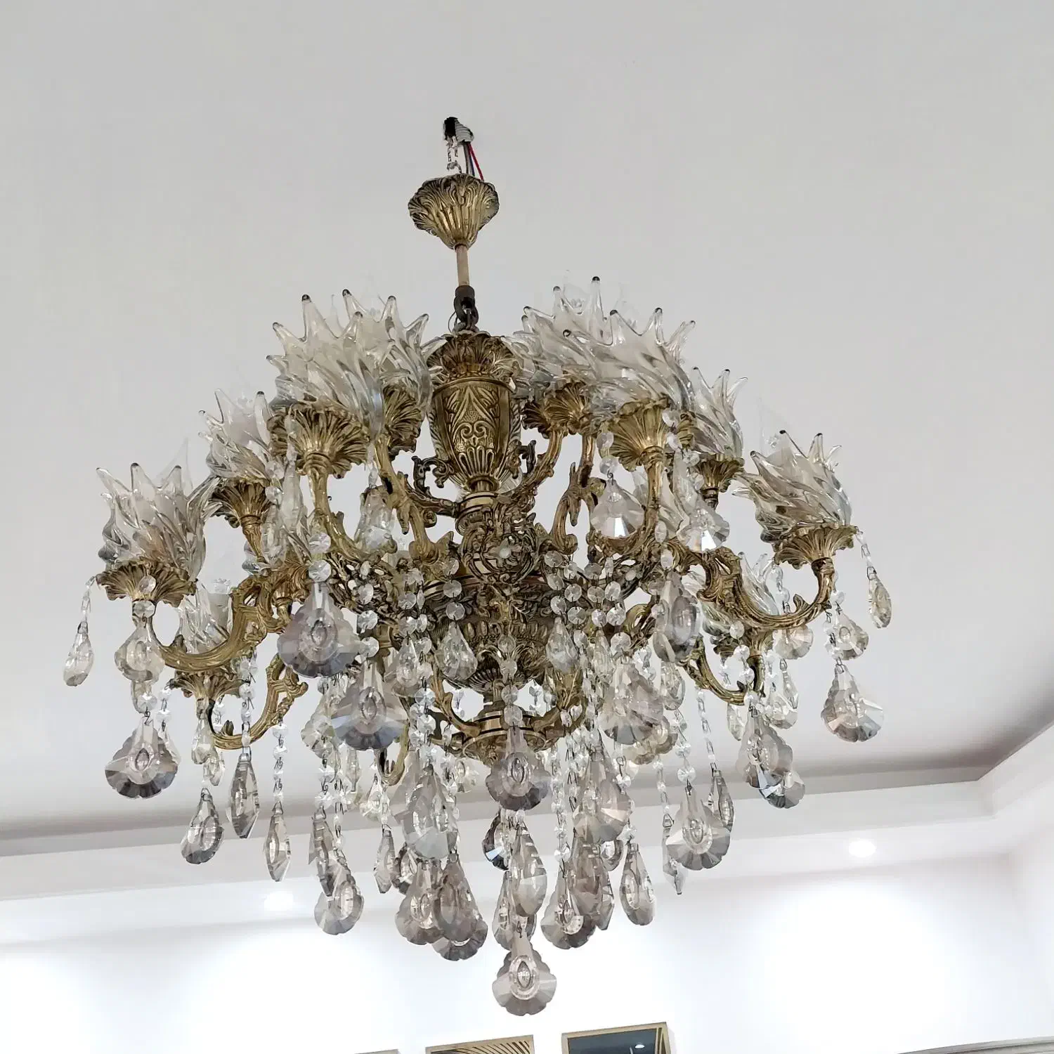 لوستر برنجی ۱۹ شعله|لوستر و چراغ آویز|تهران, دستغیب|دیوار