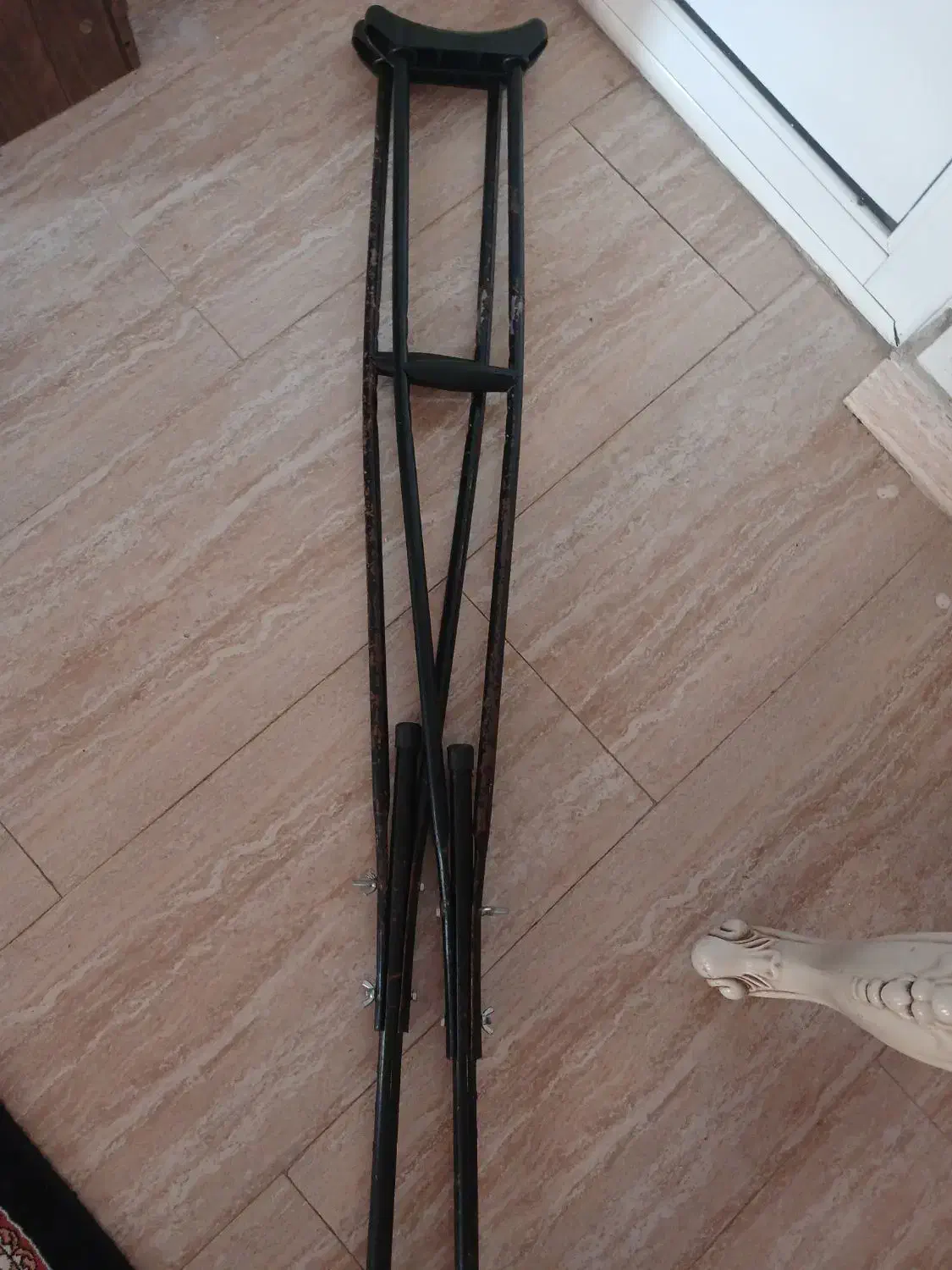 یک جفت عصا|آرایشی، بهداشتی، درمانی|سلمانشهر, |دیوار