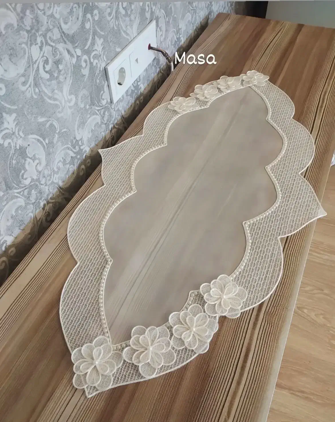 رومیزی-رانر-زیر بشقابی|پرده، رانر، رومیزی|تبریز, |دیوار