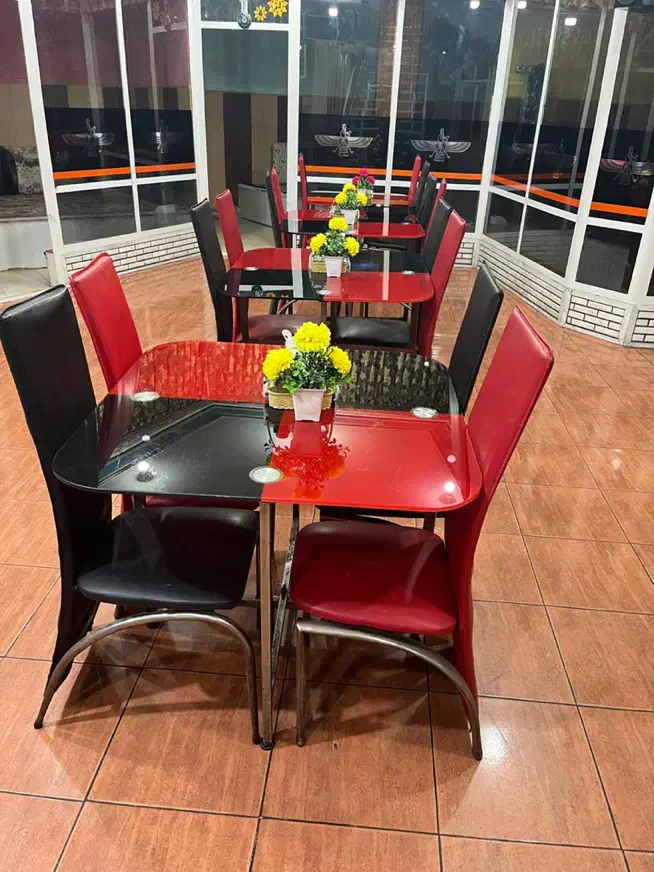 میز صندلی رستورانی|کافیشاپ و رستوران|خرمآباد, |دیوار